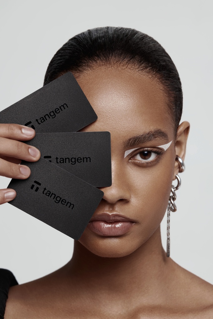 TANGEM CRYPTO HARDWARE WALLET 2.0 (PACK OF 3 CARDS)